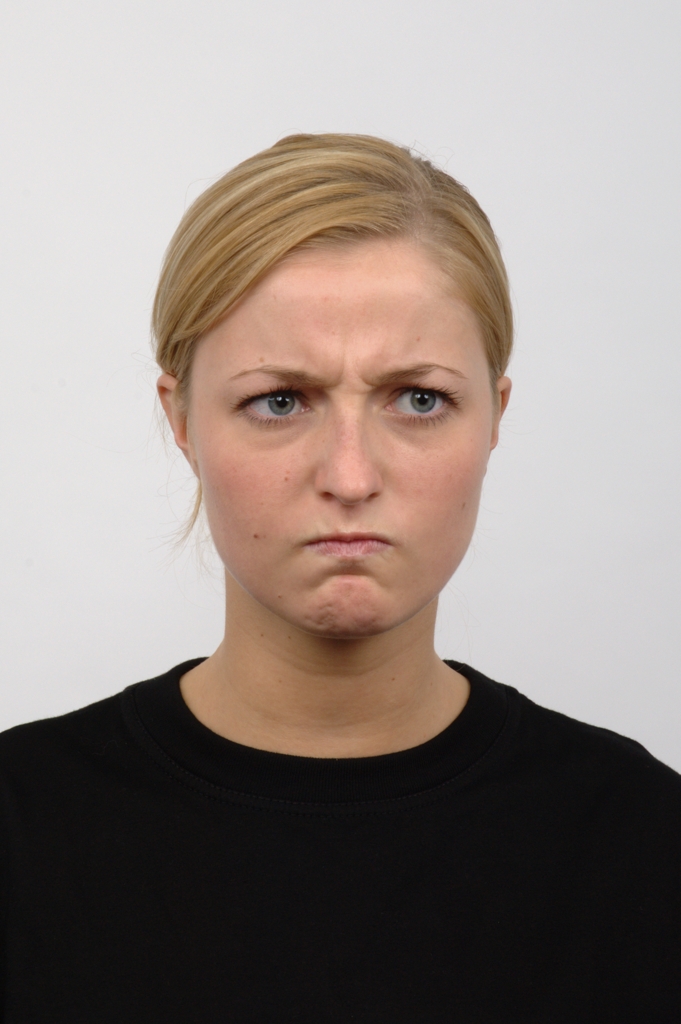 RaFD angry face, gaze right